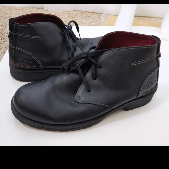 Clarks Other - Clarks Black Leather Chukka Boots Sz 11